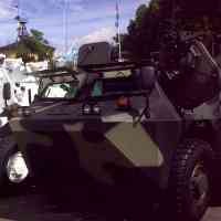 RI Tetap Tukar Panser Pindad dengan Mobil Proton