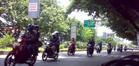 Pemudik Bermotor Ramaikan Jalanan Semarang
