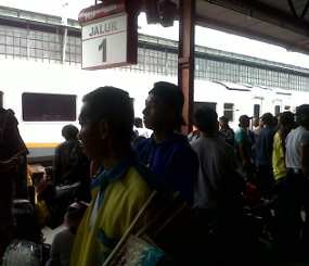 PT KAI Sediakan Gerbong Khusus untuk Lansia