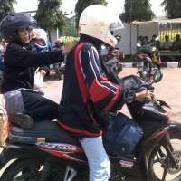 4 Bus Pengangkut Pemudik Bermotor Tersedia di Jl Lemah Abang Bekasi