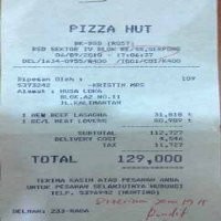 Pizza Hut Bangga Telat Mengirim 