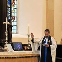 Gereja Berkati BlackBerry, iPad dan Laptop