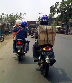 Polisi Minta Pemudik Bermotor Disiplin di Jalan Raya