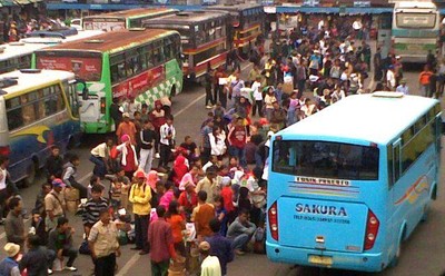 Terminal Cicaheum Dipadati Pemudik