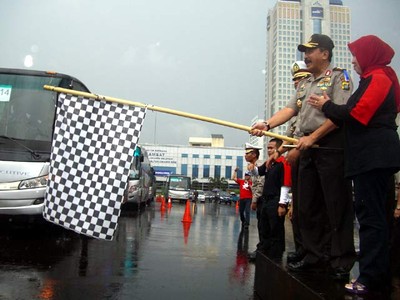 Kapolda Metro Jaya Lepas Pemudik