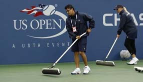 Final Ditunda karena Hujan