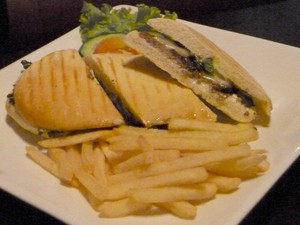 Nyam..nyam.. Philly Steak Sandwich plus Mocha Frappe