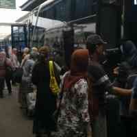 Puncak Arus Balik, Penumpang Terminal Purabaya Capai 14.047 Orang