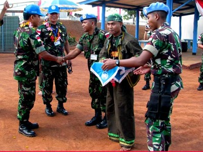 Petinggi TNI Tinjau Pasukan Konga XX-G