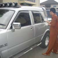 Parkir di Polda, Mobil Pengacara Dibobol Maling