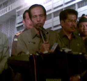 Darmono Minta Laporan Kasus Sisminbakum Pada Jampidsus 