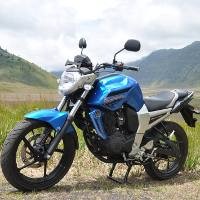 Menjajal Byson di Padang Rumput Liar