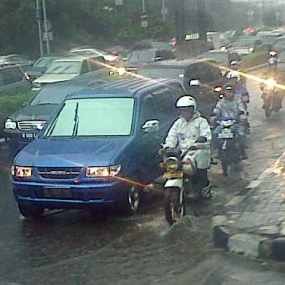 Pemprov DKI Lamban Tangani Genangan