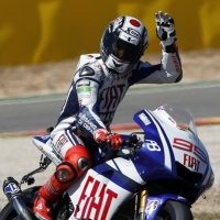 Lorenzo Cuma Mau Gelar, Bukan Rekor