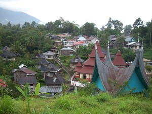 Berwisata Lengkap di Nagari Tuo Pariangan 
