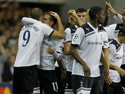 Spurs Menggerus