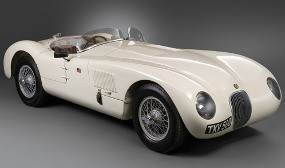 Mobil Klasik Berharga Rp 33 Miliar