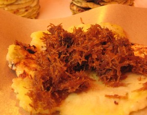 Wisata Kuliner Bukittinggi, Lamak Bana! 