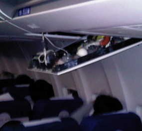 Pesawat Garuda Mendarat Keras di Denpasar