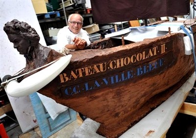 Perahu Cokelat