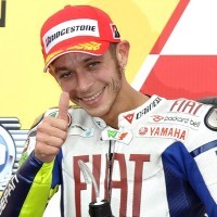 Rossi Bidik Podium Lagi