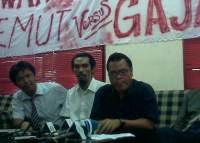  Jaksa Bersikukuh dengan Dakwaan, Sidang Bendera Riuh