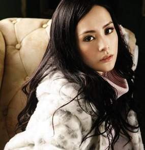 Gillian Chung Terkena Penyakit Tulang Serius