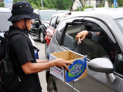Aksi Penggalangan Dana untuk Korban Wasior