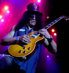Slash Siap Menakut-nakuti Penggemarnya Lewat Film Horor