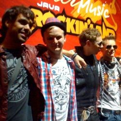 Arkarna Tebar Cinta di Java Rockin Land 2010