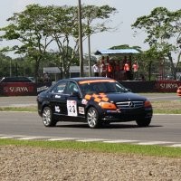 23 Mobil Mewah Adu Kencang di Sentul