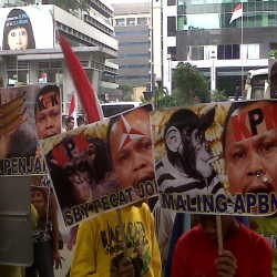  Pendemo Desak KPK Usut Jhonny Allen Marbun