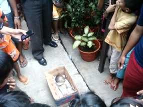 Mayat Bayi Ditemukan di Kanal Banjir Barat Palmerah