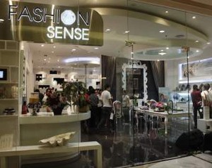Buat Aksesori Sendiri di Fashion Sense