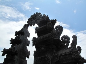 Pura di Puncak Gunung Pengsong