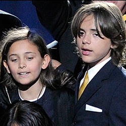 Anak-anak Michael Jackson Ingin Membeli Lagi Neverland