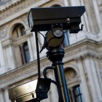 Aksi Pencuri Ransel Wartawan Suara Pembaruan Terekam CCTV