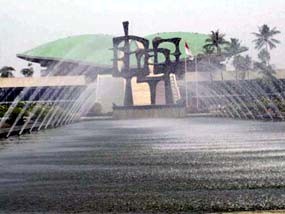 Publik Sudah Tahu Studi Banding Itu Modus DPR untuk Jalan-jalan