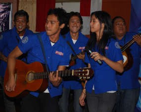 Putri Ayu Nge-dance, Klantink Tampil Suka-suka di Final IMB