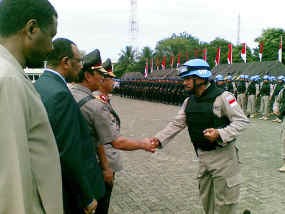 Timur Pimpin Upacara Penyambutan Tim Perdamaian Sudan