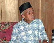 Merapi Waspada, Mbah Maridjan Pasrah ke Pemerintah