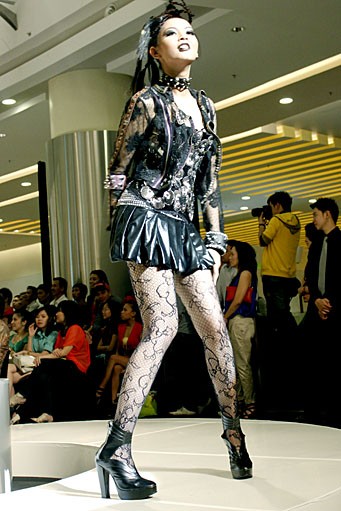 Lenny Agustin