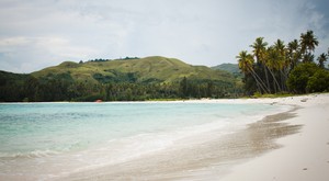 Pantai Jikumerasa, Pantai Favorit di Namlea