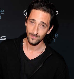 Adrien Brody Tak Ingin Film Barunya Ditonton Orang