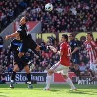 Chicharito Dua Gol, MU Tekuk Stoke