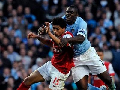 Arsenal Permalukan  City
