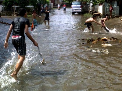 Bermain di Saat Banjir