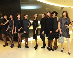 Mengintip Koleksi Eklektik Ready-To-wear Anteprima
