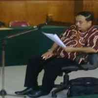 Bupati Pasuruan Dituntut 8 Tahun Penjara