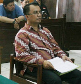  Tahanan Sumpek, Gaji Distop, Cicilan Mobil dan Rumah Kalang Kabut